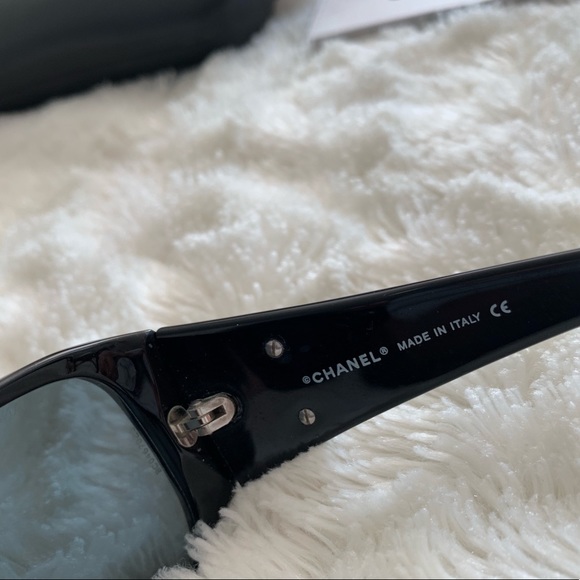 Chanel Mother of Pearl 5083-H Sunglasses - Picture 6 of 8